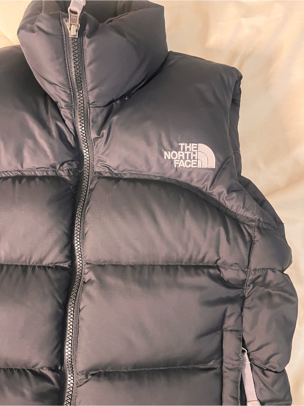 The North Face Black 700 Down Puffer Vest - Picture 6 of 7